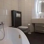 Апартаменты Haus Kleiner Turm Чаггунс