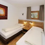 Haus Kleiner Turm Apartamento *