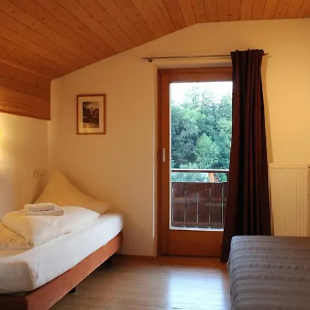 Haus Kleiner Turm Appartement Tschagguns