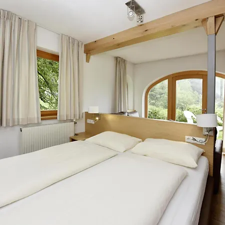 Haus Kleiner Turm Lägenhet Schruns